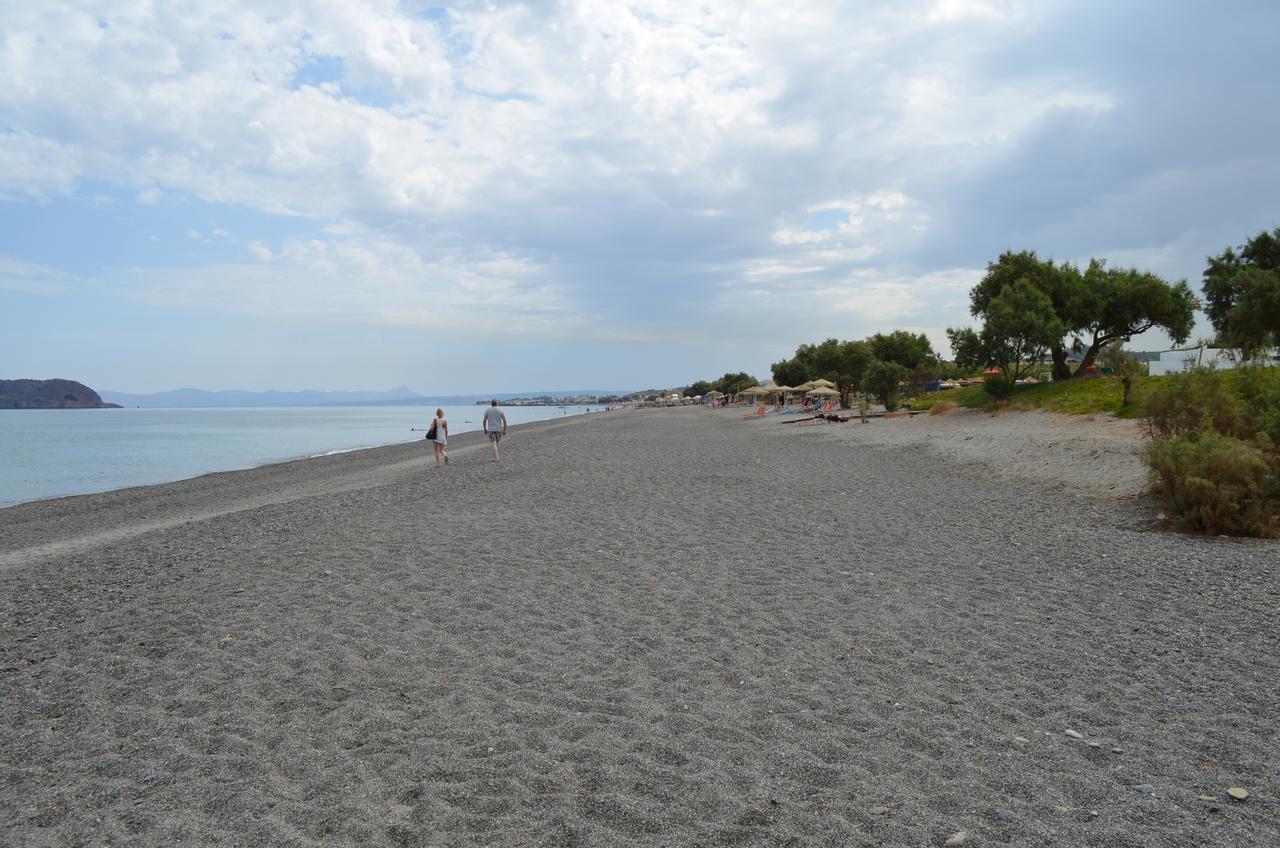 Chrisselen Hotel Platanias  Exterior photo